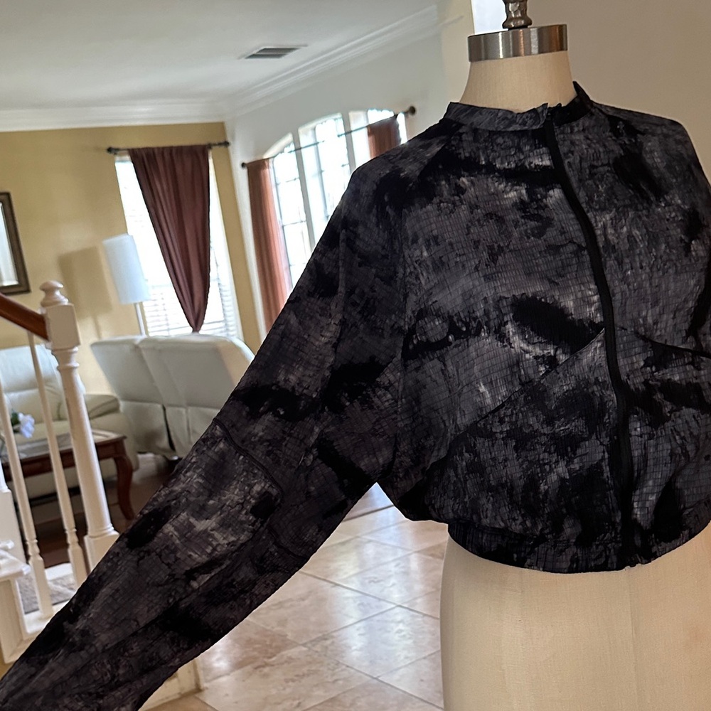 Gymshark Black Tie-Dye Jacket